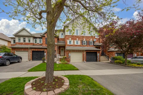 32 Mugford Road, ON L4G 7H5