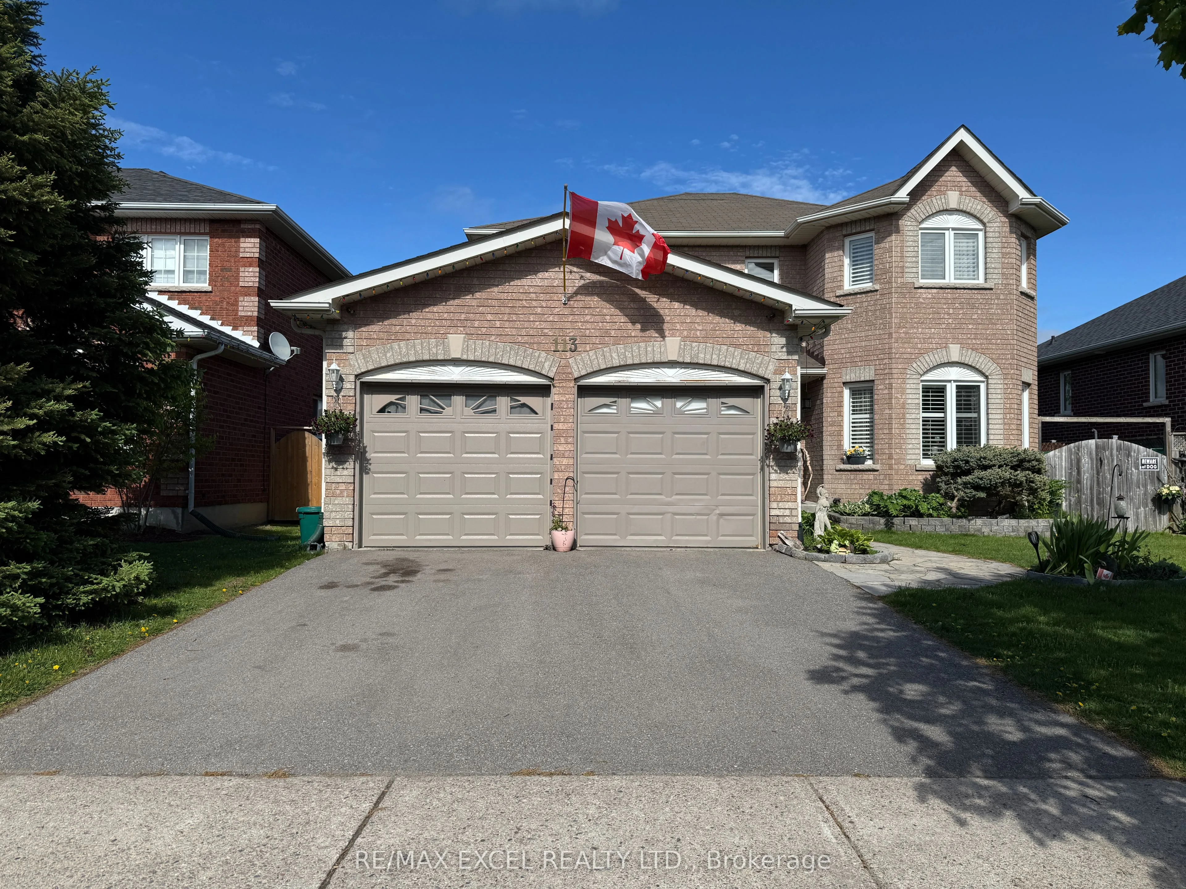 113 Fairwood Drive, ON L4P 3Y1