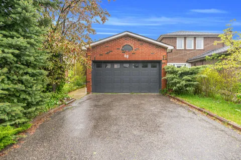 48 Gray Crescent, ON L4C 5V5