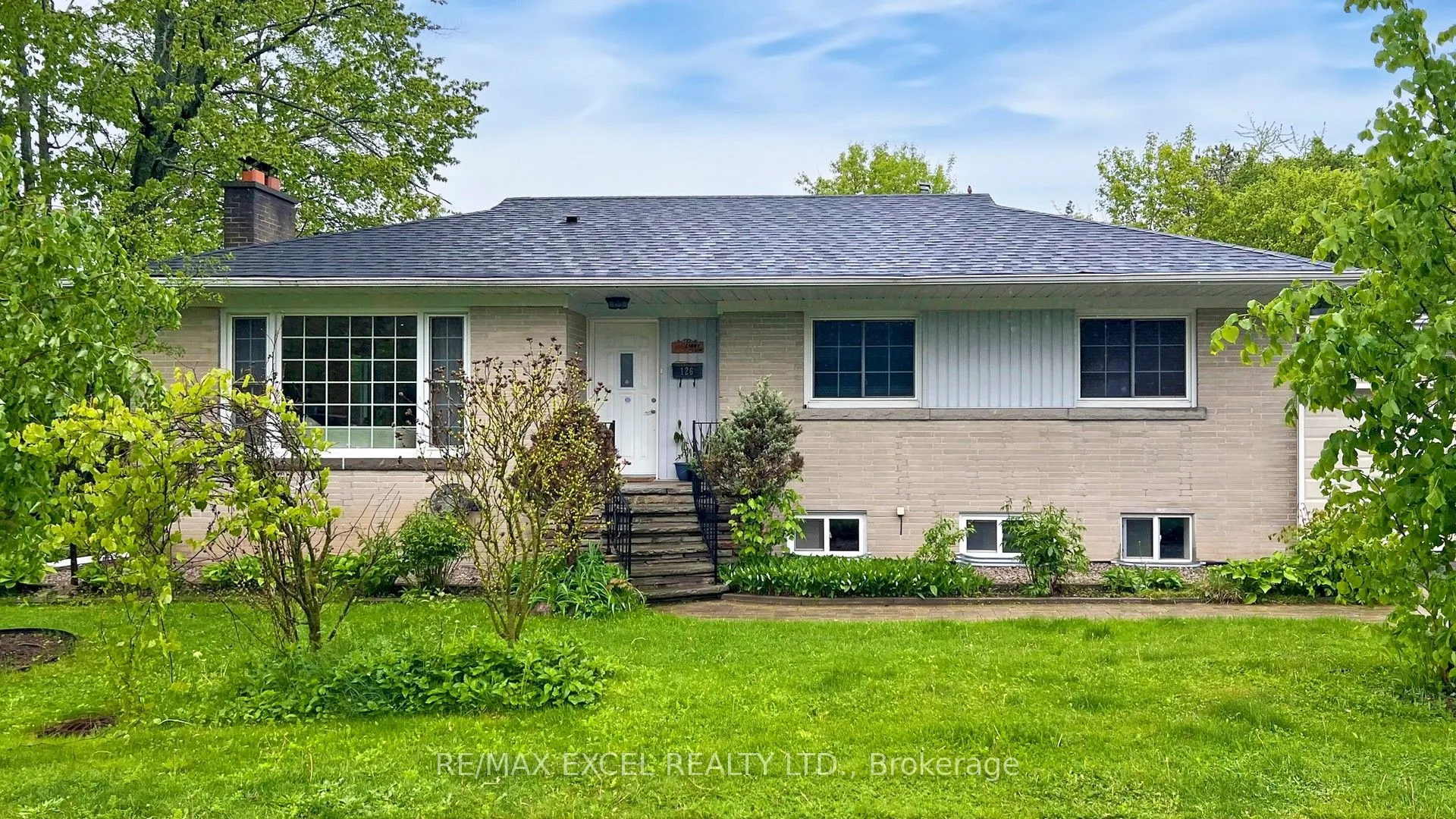 126 Libby Boulevard, ON L4C 4V6