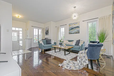 11 Birdsong Street, ON L4E 5C2