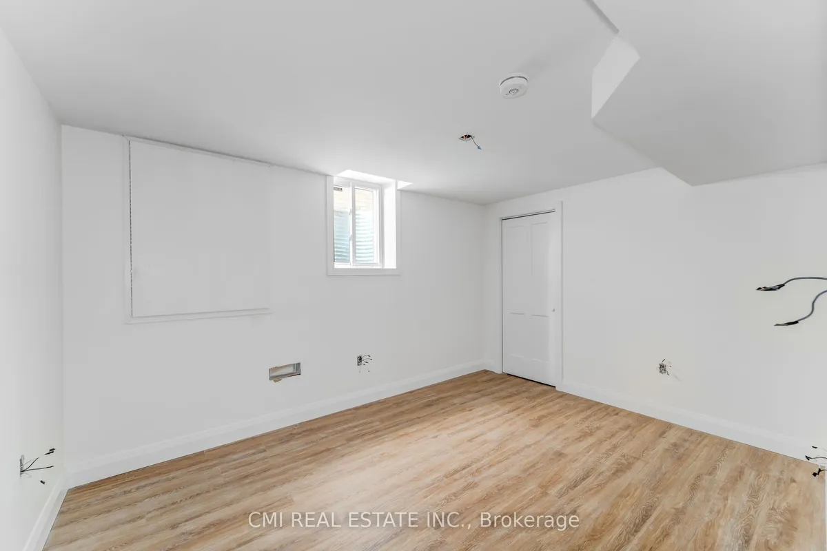 109 Valleymede Drive, ON L4B 1T6