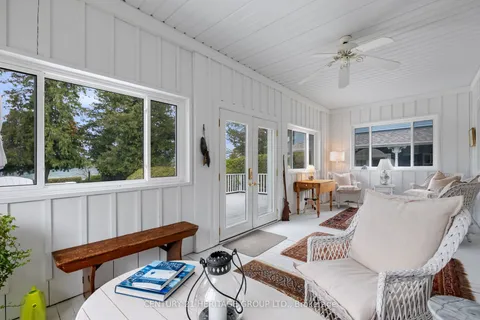 915 Lake Drive, ON L4P 3E9
