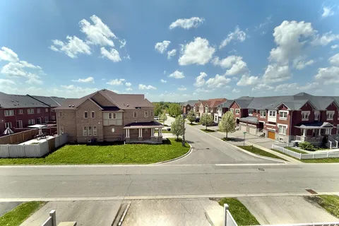 9958 Mccowan Road, ON L6C 0B4