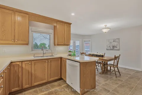 55 Nelson Street, ON L3Z 1E4