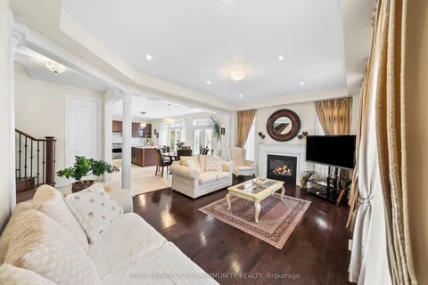 108 Headwater Crescent, ON L4E 0T2