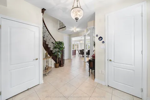 108 Headwater Crescent, ON L4E 0T2