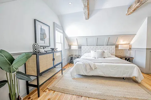 6 Aileen Lewis Court, ON L6E 1A8