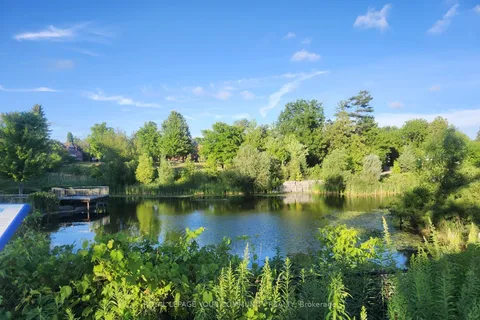 73 Highgrove Crescent, ON L4C 7W7