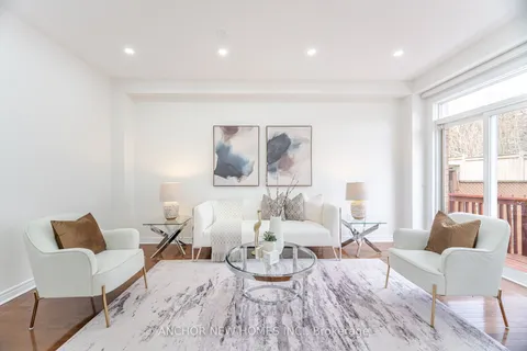 8 Townwood Drive, ON L4E 4Y3