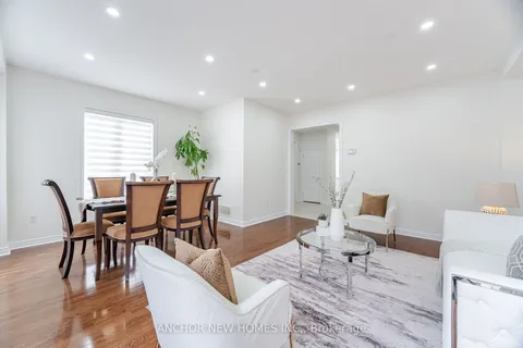 8 Townwood Drive, ON L4E 4Y3