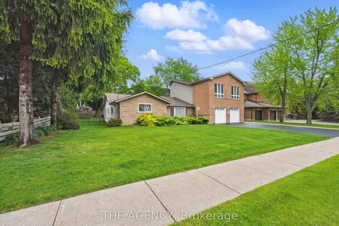 55 Denham Drive, ON L4C 6H8