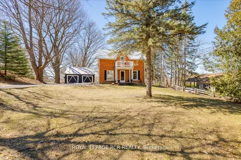 19052 Centre Street, ON L0G 1M0