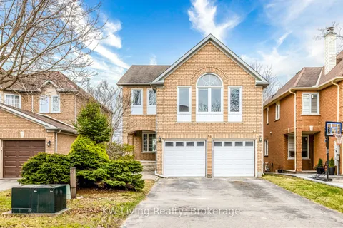 46 Foxtail Ridge, ON L3X 1Z6