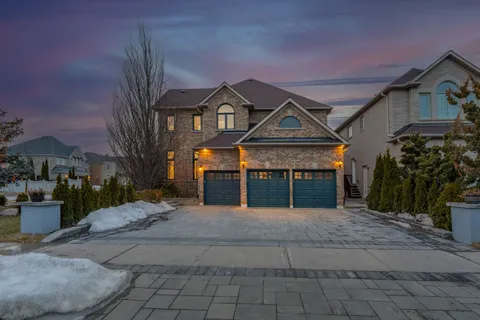 249 Boake Trail, ON L4B 4B4