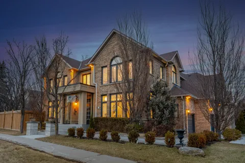 249 Boake Trail, ON L4B 4B4