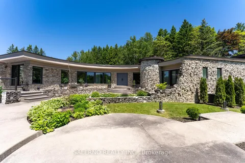 290 Kingscross Drive, ON L7B 1K1