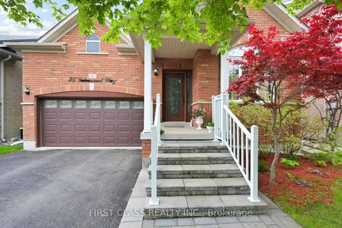 35 Valemount Way, ON L4G 7S3