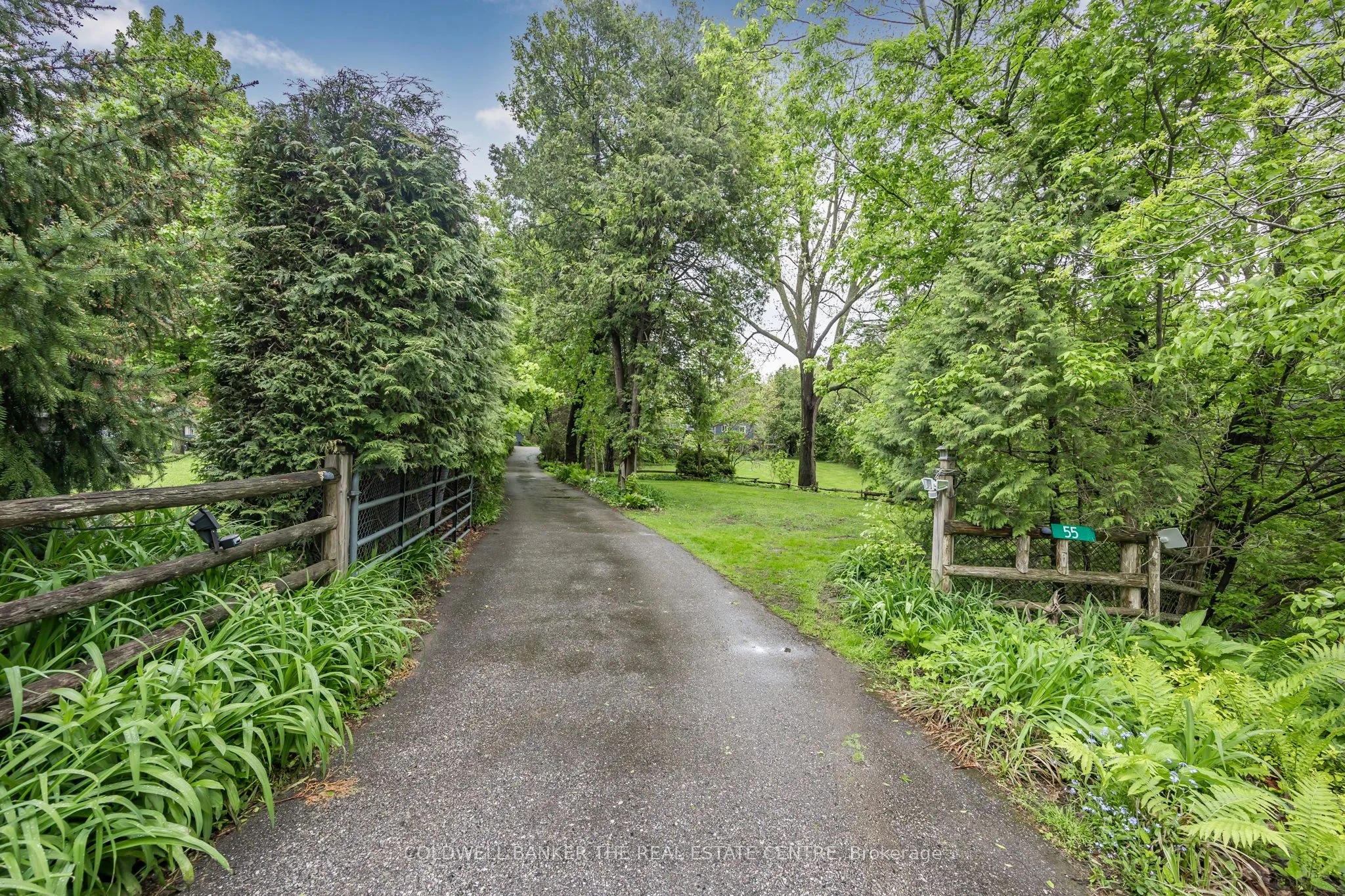 55 Old Church Road, King, ON L7B 1K4