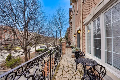 117 Theodore Place, ON L4J 8E3