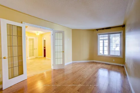 105 Veneto Drive, ON L4L 8X5