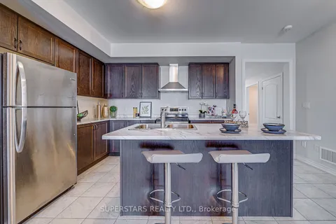 83 Luzon Avenue, ON L6B 1N7