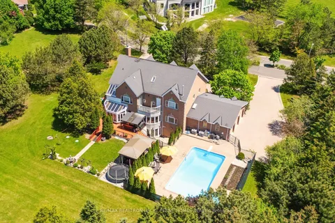 2 Jennings Gate, ON L6C 1A9