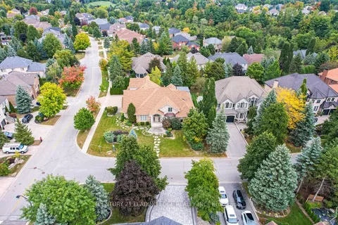 7 Longview Crescent, ON L4H 1A7