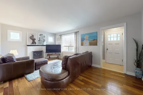 122 Gurnett Street, ON L4G 1P6