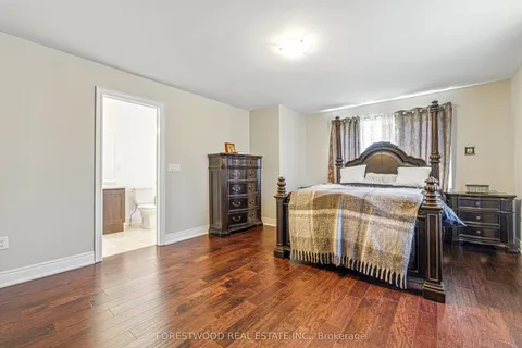 634 Sweetwater Crescent, ON L3X 0H5