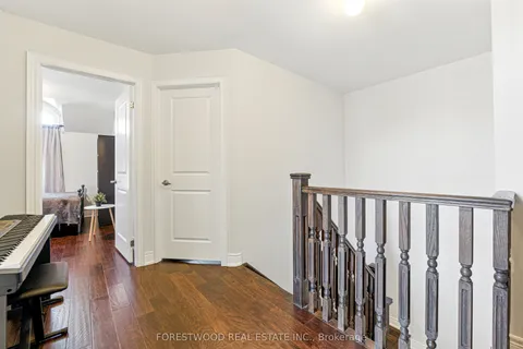 634 Sweetwater Crescent, ON L3X 0H5