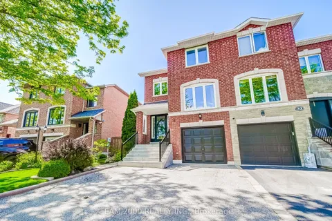 36 Isa Court, ON L4H 1J4