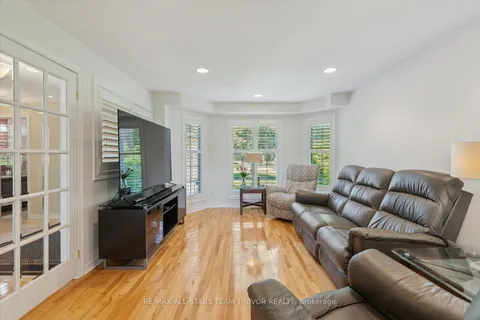 31 Riveredge Drive, ON L4P 2N8