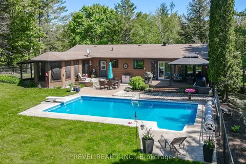 20 The Pines Lane, ON L0C 1H0