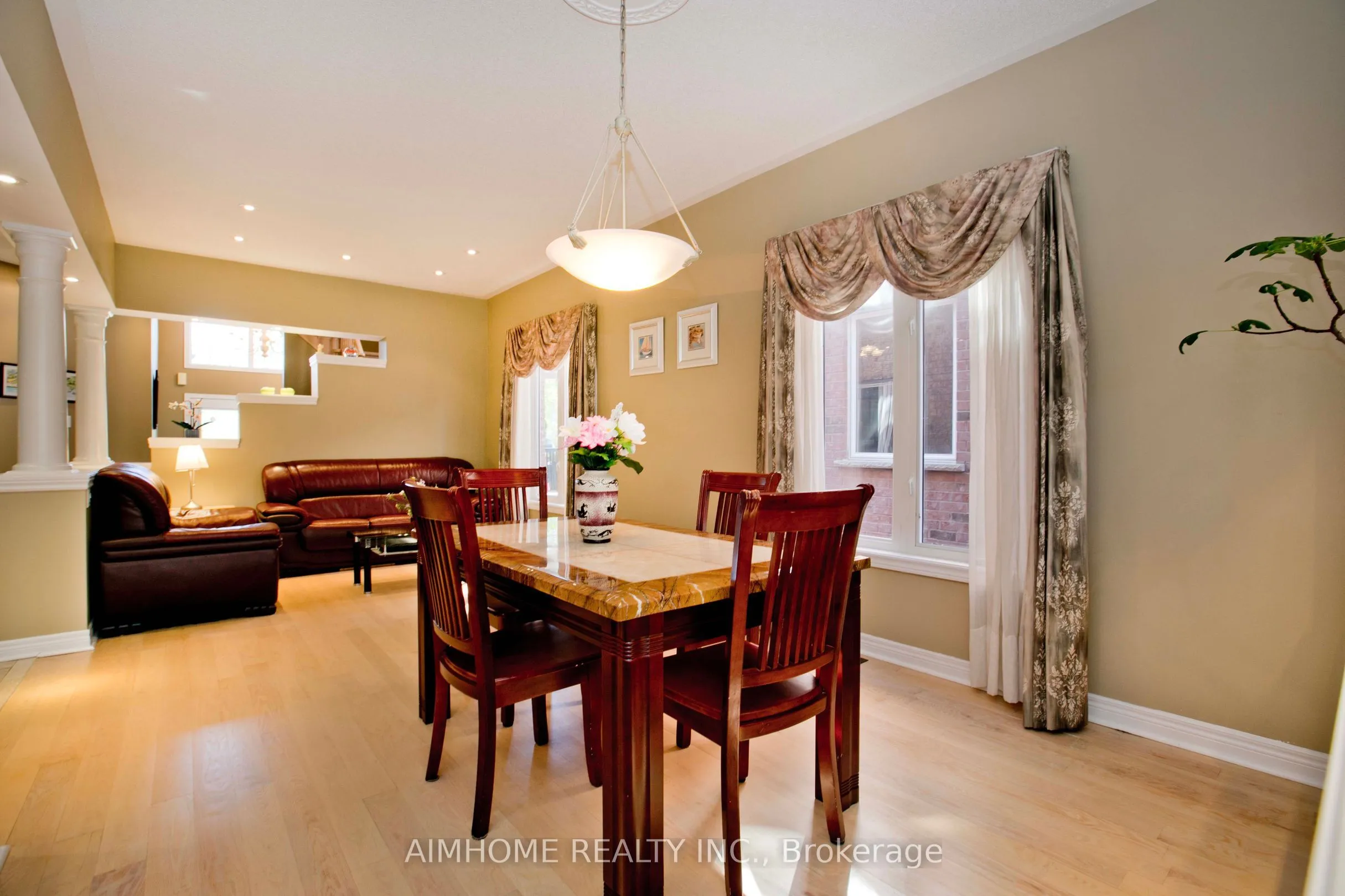 99 Colesbrook Road, ON L4S 2G3