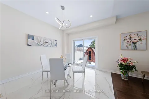 136 Noble Drive, ON L3Z 2A5
