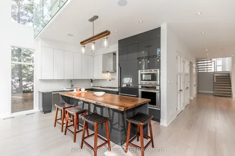 767 Cedarvale Drive, ON L9S 4L2