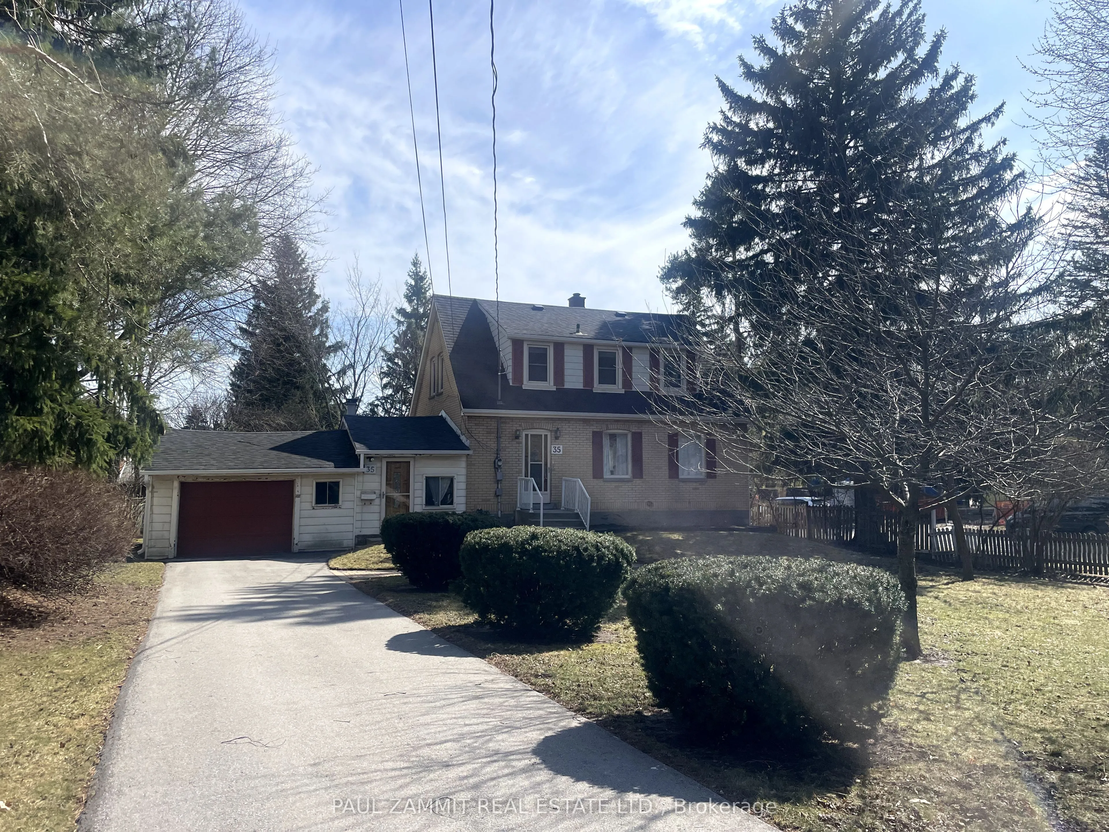 35 John Street, ON L3T 1Y1