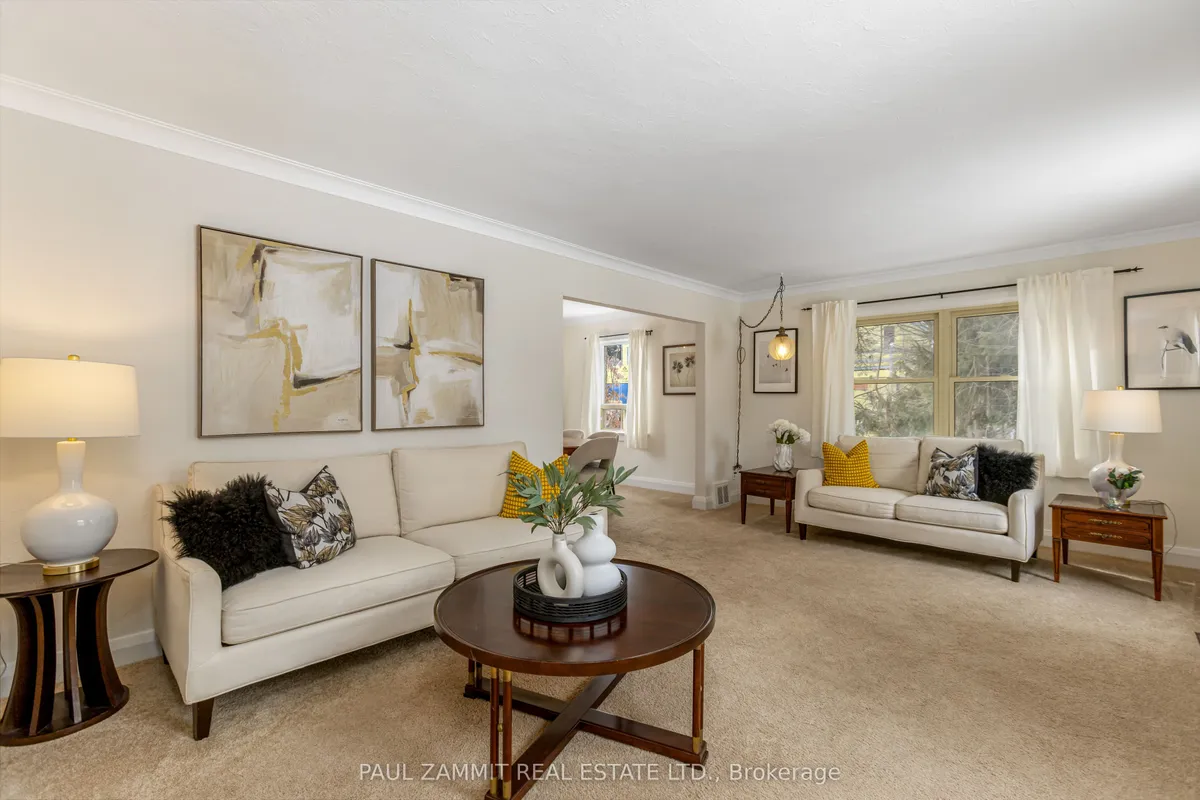 35 John Street, ON L3T 1Y1