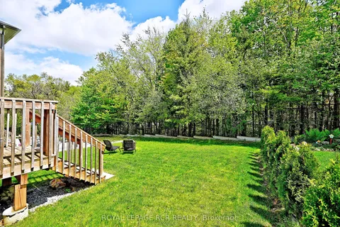 240 Conklin Crescent, ON L4G 0Z4