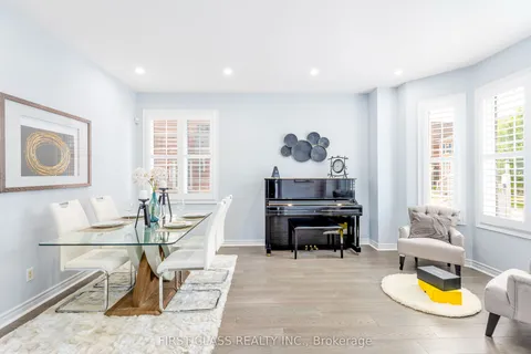 31 Donald Sim Avenue, ON L6B 1B6