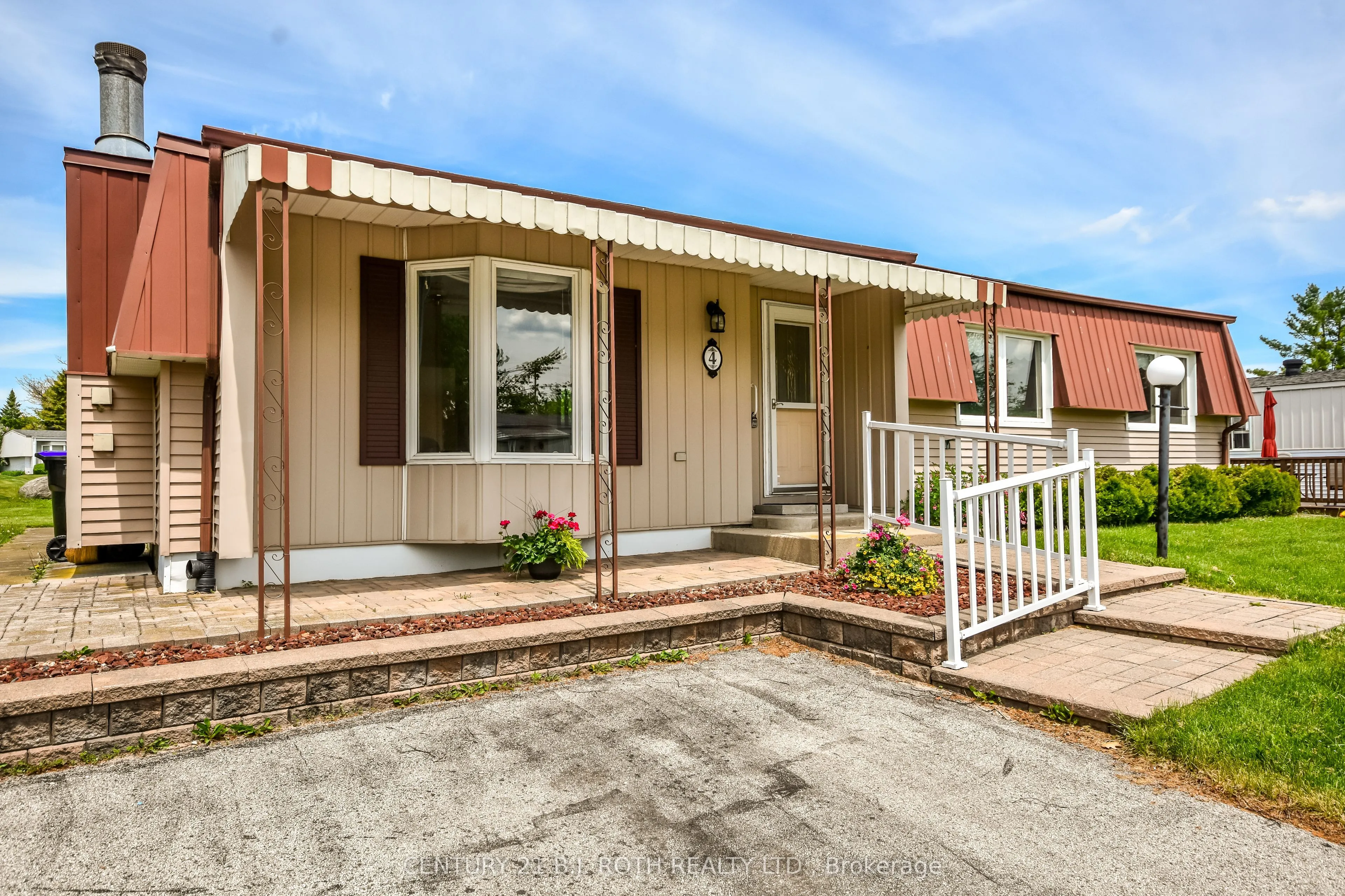 4 Gander Cove Court, ON L9S 1R9