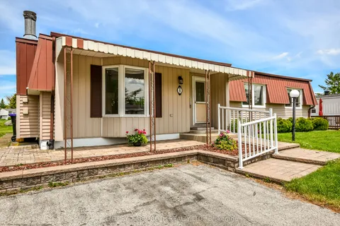 4 Gander Cove Court, ON L9S 1R9