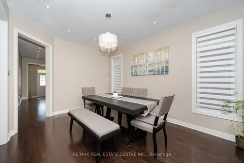 175 Barrow Avenue, ON L3Z 2A6