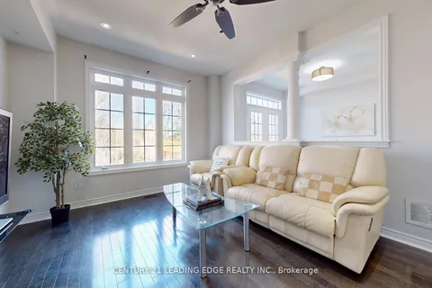 280 Paradelle Drive, ON L4E 0C9