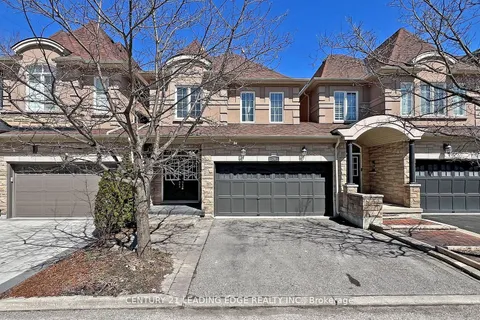 280 Paradelle Drive, ON L4E 0C9