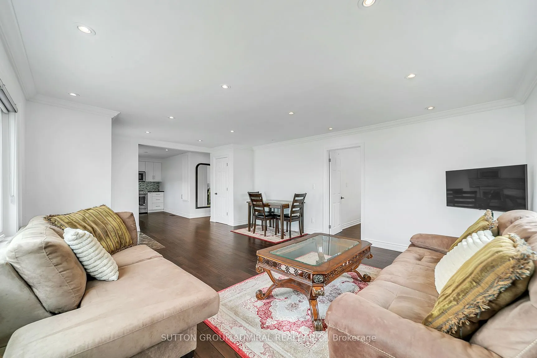 18166 Leslie Street, ON L9N 0M5