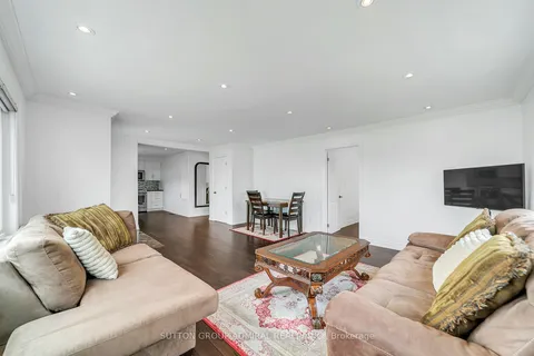 18166 Leslie Street, ON L9N 0M5