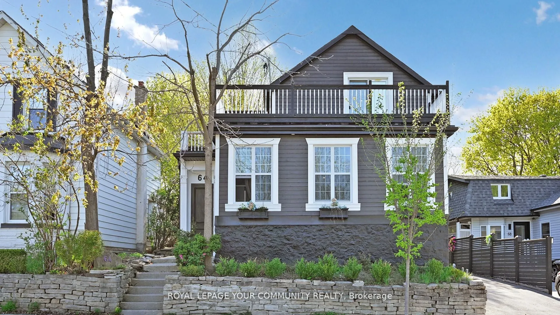 64 Machell Avenue, ON L4G 2R7