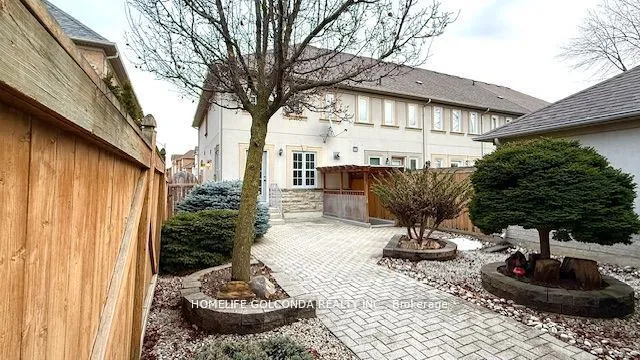 82 Ellesmere Street, ON L4B 4E3